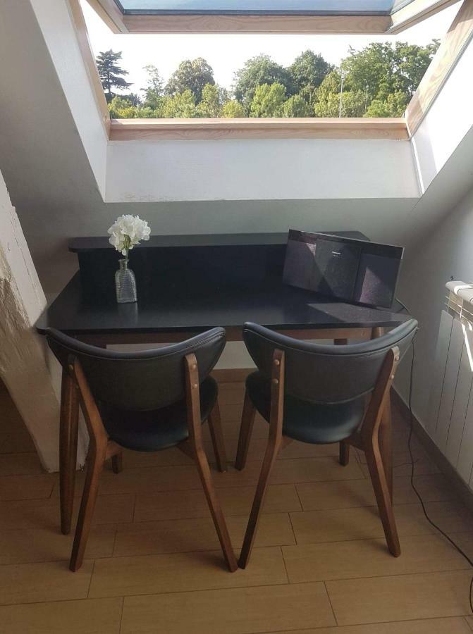 Orleans Appartement 2 Chambres Avec Parking エクステリア 写真